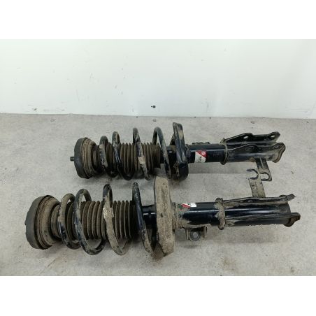 AMORTYZATORY PRZÓD KOMPLET OPEL INSIGNIA A 2.0 CDTI 130KM 2.0 CDTI 2009 AGX112MT  AGX111MT   Z22C 130 4334 