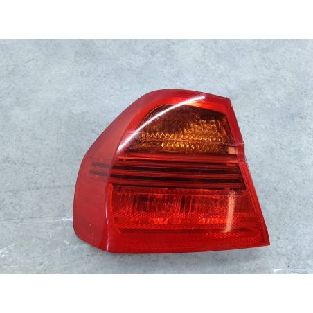 LAMPA TYLNA LEWA BMW 3 E90 2.0 2.0 16V 320i 2005 6937457 A22 150 4348 