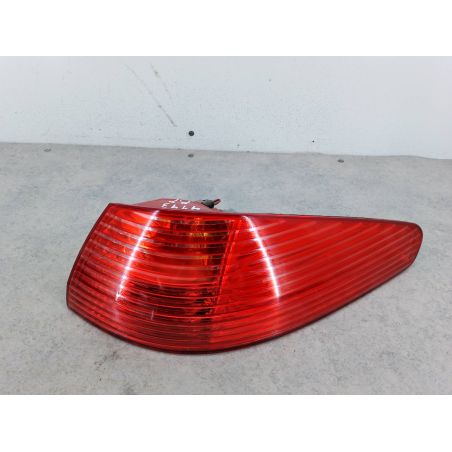 LAMPA TYLNA PRAWA PEUGEOT 607 2.0 HDI 136KM 2.0 HDI 2005 EXL 136 4143 