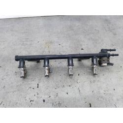 LISTWA WTRYSKOWA BENZYNA FORD FIESTA MK6 1.31.3 8V20072NIU-9D280-CBV5704240                                            