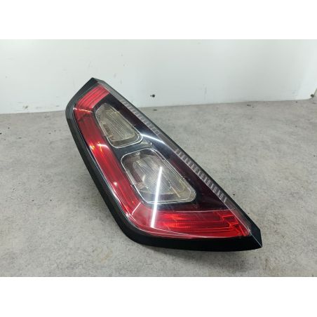 LAMPA TYLNA LEWA FIAT PUNTO EVO 1.6 JTD 2010 51849738 760/A 120 4272 