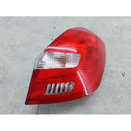 LAMPA TYLNA PRAWA SKODA FABIA II FL 1.6 TDI 90KM 1.6 TDI 2012 5J6945096 5J6945112 5J6945096A LF9R 90 4309 