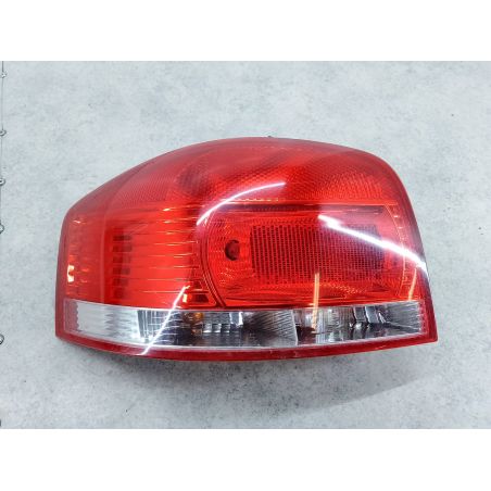 LAMPA TYLNA LEWA AUDI A3 8P/8PA/8P7 2.0 TDI 140KM 2.0 TDI 2006 8P0945095 LY7W 140 4347 