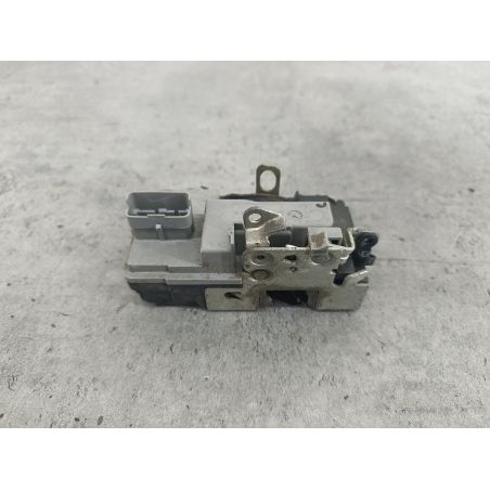 ZAMEK DRZWI LEWY PRZÓD PEUGEOT 206 PLUS 1.1 60KM 1.1 2009 KTG 60 4251 