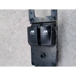 PANEL STEROWANIA SZYB HYUNDAI I20 I 1.2 DOHC 78KM1.2 16V2009202008159U6784332                                            