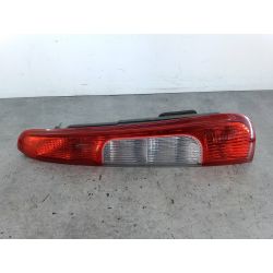 LAMPA TYLNA PRAWA FORD FOCUS C-MAX 1.61.6 16V20033M51-13A602-AAF31004259                                            