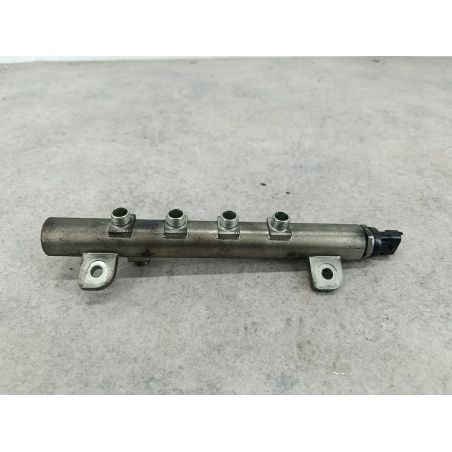 LISTWA WTRYSKOWA DIESEL FIAT BRAVO II 1.9 JTD 2007 55209575 0445214058   BOSCH 865/B 150 4264 