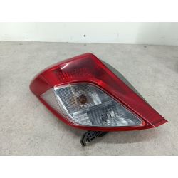 LAMPA TYLNA LEWA TOYOTA YARIS III 1.0 VVT-I 69KM1.0 12V20130D-78  KOITO040694448                                            