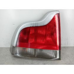 LAMPA TYLNA LEWA VOLVO S60 I 2.4 20V 140KM2.4 20V20028664079  8664081 153837  HELLA426-261404353                                            