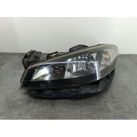 LAMPA PRZÓD LEWA RENAULT LAGUNA II 1.6 16V 1.6 16V 2005 8200481196  89900469  VALEO TED69 110 4345 