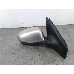 LUSTERKO PRAWE FIAT BRAVO II 1.4 16V1.4 16V2007E3021042272884358                                            