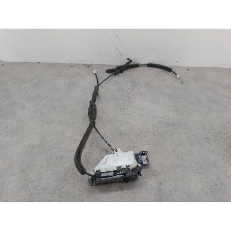 ZAMEK DRZWI PRZESUWNYCH PRAWYCH PEUGEOT PARTNER II TEPEE 1.6 HDI 92KM 1.6 HDI 2010 PSA828423 EZR 92 4585 