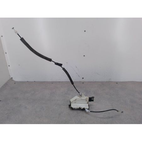 ZAMEK DRZWI PRAWY PRZÓD PEUGEOT PARTNER II TEPEE 1.6 HDI 92KM 1.6 HDI 2010 PSA828405 EZR 92 4585 