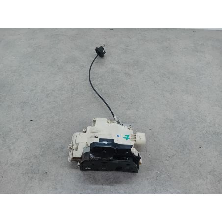 ZAMEK DRZWI PRAWY PRZÓD AUDI A4 B7 3.0 TDI 204KM 3.0 TDI 2004 8E1837016AA LZ9Y 204 4506 