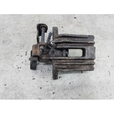 ZACISK HAMULCOWY PRAWY TYŁ SKODA SUPERB I