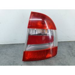 LAMPA TYLNA PRAWA SKODA SUPERB I 1.8 20V 150KM1.8 20V20063U5945096A  3U5945112ALF8J1504021                                            