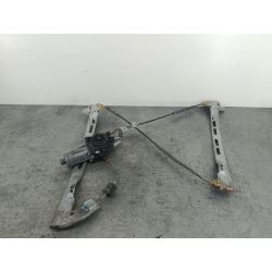 PODNOŚNIK SZYBY PRAWY PRZÓD PEUGEOT 206 1.1 i 60KM1.1 i2001604237                                            