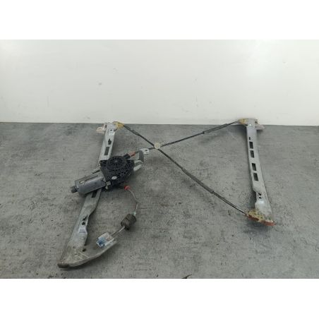 PODNOŚNIK SZYBY PRAWY PRZÓD PEUGEOT 206 1.1 i 60KM 1.1 i 2001 60 4237 