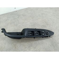 PANEL STEROWANIA SZYB I LUSTEREK HYUNDAI I30 I CW 1.6 16V200993570-2L010QU1264188                                            