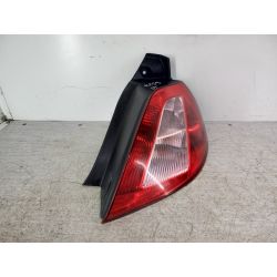 LAMPA TYLNA PRAWA RENAULT MEGANE II 1.4 16V 98KM1.4 16V20038200073237  89398081NV632984159                                            