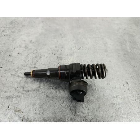 POMPOWTRYSK VW PASSAT B5 FL 1.9 TDI 100KM 1.9 TDI 2001 038130073AJ   0414720037 BOSCH LD7W 100 