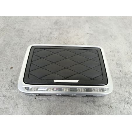 LUSTERKO KOSMETYCZNE MAYBACH X222 6.0 V12 2015 C028N109 183U 530 