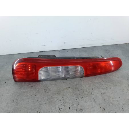 LAMPA TYLNA LEWA FORD FOCUS C-MAX 1.8 1.8 16V 2003 3M51-13A603-AA D1 120 4147 