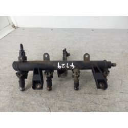 LISTWA WTRYSKOWA BENZYNA PEUGEOT 206 SW 1.4 i 75KM1.4 i 8V9638128080    9628982980754129                                            