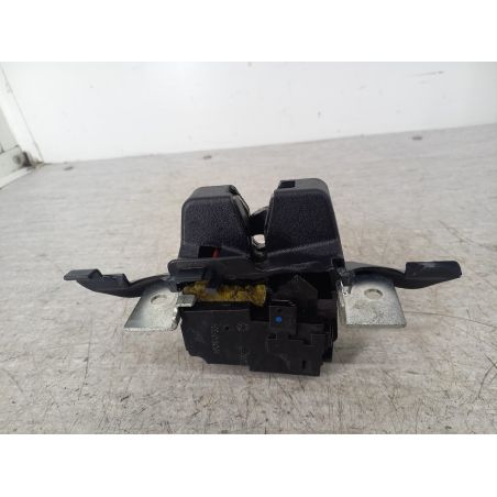 ZAMEK KLAPY MERCEDES-BENZ KLASA A W169 1.5 95KM 1.5 8V A150 2008 748 95 3825 