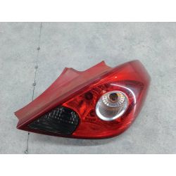 LAMPA TYLNA PRAWA OPEL CORSA D 1.0 12V 60KM1.0 12V200713186351 Z547604142                                            
