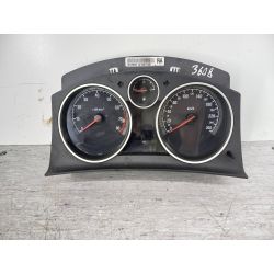 LICZNIK OPEL ASTRA H 1.4 16V 90KM1.4 16V200413172010  110080261024  Z163903608                                            