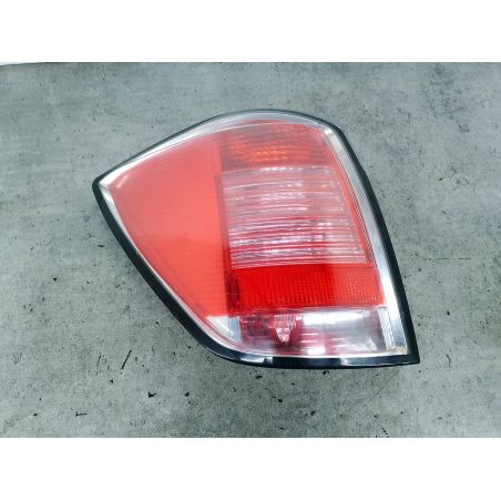 LAMPA TYLNA LEWA OPEL ASTRA H 1.6 16V 105KM 1.6 16V 2004 24451838 Z20R 105 4452 