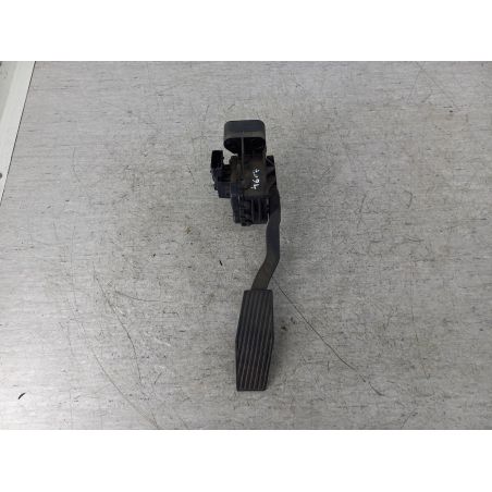 POTENCJOMETR GAZU OPEL ASTRA H 1.7 CDTI 125KM 1.7 CDTI 2007 9157998 Z20R 125 4617 