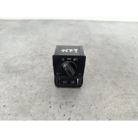 WŁĄCZNIK ŚWIATEŁ OPEL ASTRA G 1.4 16V X14XE 90KM 1.4 16V 2004 09180770  09181041 Z20R 90 4479 