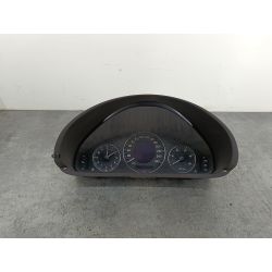 LICZNIK MERCEDES-BENZ CLK W209 2.7 20V CLK 2702003A2095403511  110.080.251/005 VDO7441704531                                            