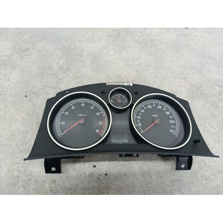 LICZNIK OPEL ASTRA H 1.6 16V 180KM 1.6 16V 2007 13225978 Z168 180 4141 