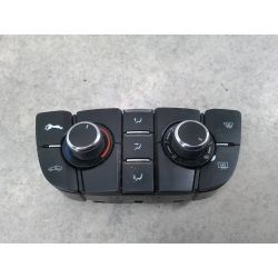 PANEL NAWIEWU OPEL ASTRA J 1.4 16V 100KM1.4 16V201213360099 Z1771004443                                            