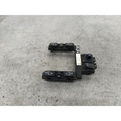 PRZEŁĄCZNIKI SZYB MERCEDES-BENZ KLASA E W210 2.2 16V E220200021082139517441434535                                            