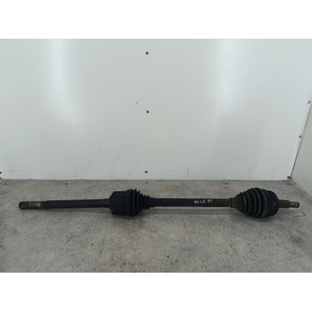 PÓŁOŚ PRAWA PRZÓD OPEL MOVANO B 2.3 CDTI 100KM 2.3 CDTI 2012 0389 100 4045 