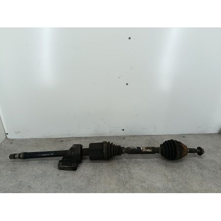 PÓŁOŚ PRAWA PRZÓD OPEL ZAFIRA B 1.9 CDTI 120KM 1.9 CDTI 2006 Z168 120 4649 