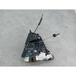 ZAMEK DRZWI PRAWY PRZÓD MERCEDES-BENZ KLASA A W169 2.0 136KM2.0 8V A200200516972028353751364435                                            