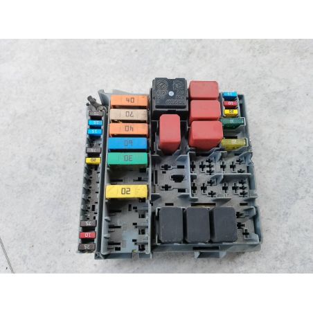 SKRZYNKA BEZPIECZNIKÓW FIAT PANDA II 1.2 1.2 8V 2009 51781452 633 60 4745 