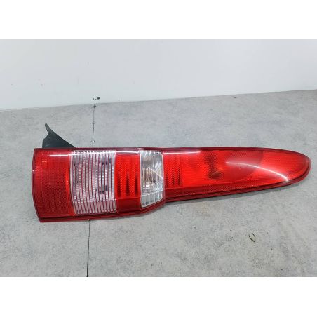 LAMPA TYLNA PRAWA FIAT PANDA II 1.2 1.2 8V 2009 51763008 633 60 4745 