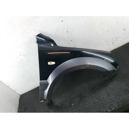 BŁOTNIK PRAWY PRZÓD KIA SORENTO I 2.5 CRDI 140KM 2.5 CRDI 2004 YC YC 140 4778 