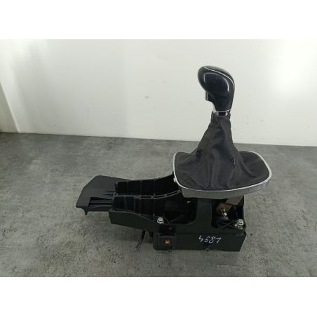 LEWAREK ZMIANY BIEGÓW OPEL INSIGNIA A 2.0 CDTI 130KM 2.0 CDTI 2009 55563829  8126201000 Z176 130 4681 