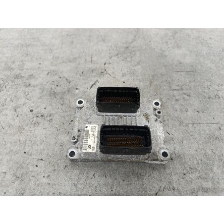 KOMPUTER, STEROWNIK OPEL CORSA C 1.2 ECOTEC 75KM 1.2 16V 2005 55352622  0261208253 Z21K 73 4485 