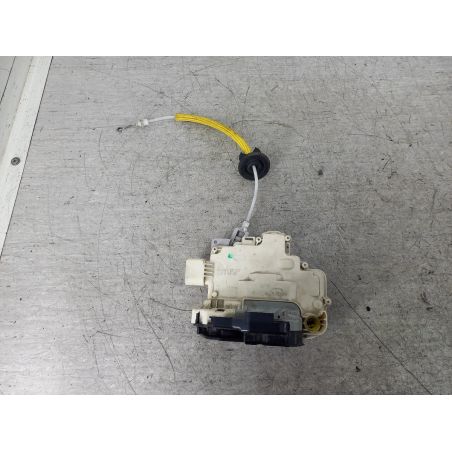 ZAMEK DRZWI LEWY PRZÓD AUDI A6 C6 3.0 TDI 225KM 3.0 TDI 2004 4F1837015 LZ7Q 225 