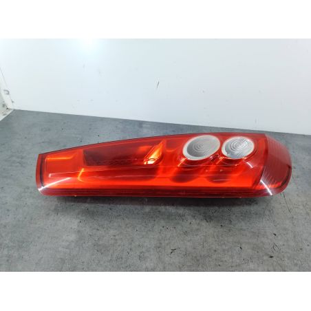 LAMPA TYLNA LEWA FORD FIESTA MK6 1.3 1.3 8V 2005 T5 60 4696 