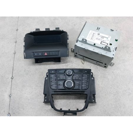 ZESTAW MULTIMEDIALNY OPEL ASTRA J 2.0 CDTI 165KM 2.0 CDTI 2011 13267984 13346050 22800670 28273787 DELPHI Z177 165 4762 