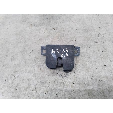 ZAMEK TYLNEJ KLAPY VW PASSAT B5 FL 1.9 TDI 100KM 1.9 TDI 2004 3B9827505E LA7W 100 4723 